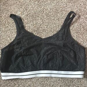 NWOT Cacique Black and White Scoop Neck Bralette